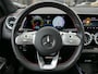 Mercedes-Benz EQB 300 4MATIC AMG Line 7p. 67 kWh | Panoramadak | Full LED | Sfeerverlichting | Elektrische achterklep | Achteruitrijcamera | Dodehoek detectie | ACC | Dealer onderhouden | 1e eigenaar