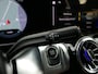 Mercedes-Benz EQB 300 4MATIC AMG Line 7p. 67 kWh | Panoramadak | Full LED | Sfeerverlichting | Elektrische achterklep | Achteruitrijcamera | Dodehoek detectie | ACC | Dealer onderhouden | 1e eigenaar