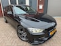 BMW 3-Serie Touring 320i Upgrade Edition / Carplay / Leder / M / Navi / PDC / Xenon / NAP