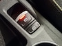 Renault Captur 145PK E-Tech full hybrid techno Automaat | 1ste Eigenaar | Google Built-in | Apple Carplay/Android Auto | Camera | Parkeersensoren | Lichtmetalen Velgen | LED Lampen | Digitale Cockpit | Licht & Regen Sensor | Armsteun |