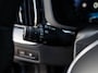 Volvo XC60 2.0 T6 Plug-in hybrid AWD Plus Black Edition | Pano | SOH 99% | Surround View | Trekhaak | BTW