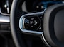 Volvo XC60 2.0 T6 Plug-in hybrid AWD Plus Black Edition | Pano | SOH 99% | Surround View | Trekhaak | BTW