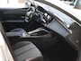 Peugeot 408 e-408 Allure 58 kWh | Demo | Navigatie | Achteruitrijcamera | Stoelverwarming | Digitale Display | Apple Carplay/ Android auto