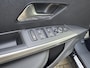 Peugeot 5008 1.6 Plug-in Hybrid 225 PK GT Exclusive 7 Persoons | Apple Carplay/Android Auto | Climate Control | lichtmetalen velgen 20 Inch | Panorama Dak | Verwarmde Voorstoelen