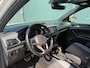 Volkswagen T-Cross 1.5 TSI DSG * R-Line * AUTOMAAT * Parkeercamera * Navigatiesysteem * Stoelverwarming *