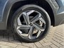 Hyundai Tucson 1.6 T-GDI PHEV Premium Sky 4WD | Schuif-/kanteldak | Stoelverwarming V+A | Stuurverwarming | 360° camera | Rijklaarprijs!