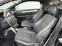 Opel Tigra TwinTop 1.4-16V Enjoy Automaat 90 PK. Leuke inruilauto voor de liefhebber !!! Net nieuwe distributieriem en waterpomp gehad !!