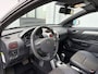 Opel Tigra TwinTop 1.4-16V Enjoy Automaat 90 PK. Leuke inruilauto voor de liefhebber !!! Net nieuwe distributieriem en waterpomp gehad !!