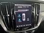 Volvo V60 2.0 T6 Plug-in hybrid AWD Plus Dark | Panoramadak | Trekhaak | 360 graden camera | 19" velgen | Stuur- en stoelverwarming