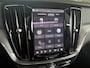 Volvo V60 2.0 T6 Plug-in hybrid AWD Plus Dark | Panoramadak | Trekhaak | 360 graden camera | 19" velgen | Stuur- en stoelverwarming