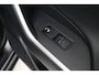 Toyota RAV4 2.5 Plug-in Hybrid AWD Style | Trekhaak (1.500 KG) | Dodehoek detectie | Head-up display | Apple Carplay / Android Auto | Verwarmbare voorruit | Stoel-/stuurverwarming | Adaptive Cruise | Keyless | Clima | Parkeersensoren voor/achter | Camera | 18 inch