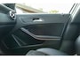 Mercedes-Benz A-klasse 180 Prestige Automaat I Panoramadak I AMG Styling I Led I Camera I Stoelverwarming I Zeer netjes