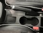 Renault Clio 1.6 E-Tech Hybrid 140 Intens | Climate Control | Cruise Control | Parkeersensoren achter | Apple Carplay & Android Auto