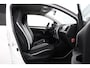 Toyota Aygo 1.0 VVT-i x-wave | Navigatie | Cabrio | Climate Control | Lichtmetalen Velgen |