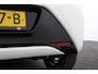 Toyota Aygo 1.0 VVT-i x-wave | Navigatie | Cabrio | Climate Control | Lichtmetalen Velgen |
