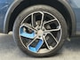 Lynk & Co 01 1.5 6.6kW FACELIFT ZWARTE HEMEL 360 CAMERA ADAPTIVE CRUISE CONTROL PANORAMA SCHUIF/KANTELDAK APPLE CARPLAY/ANDROID RIJSTROOKSENSOREN ZEER MOOI !!