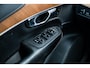 Volvo XC90 2.0 T8 Twin Engine AWD Inscription Intro Edition | Trekhaak | Luchtvering | Panoramadak | Head-up Display | Adaptieve Cruise Control | 360 Camera | Harman Kardon |