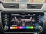 Skoda Superb Combi 1.5 TSI ACT Business Edition Plus | Trekhaak | ACC | Carplay | Navi | Stoel/Stuurverw. | Sfeer |