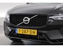 Volvo XC60 2.0 B4 R-Design | Pano | Trekhaak | 360Cam | H&K audio | Memory stoel |