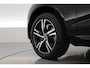 Volvo XC60 2.0 B4 R-Design | Pano | Trekhaak | 360Cam | H&K audio | Memory stoel |