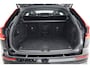 Volvo XC60 2.0 B4 R-Design | Pano | Trekhaak | 360Cam | H&K audio | Memory stoel |