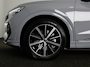 Audi Q4 e-tron 45 S edition Competition e-tron 82 kWh 286 pk | Private lease vanaf € 933,- per maand | Navigatie | Stoelverwarming | Assistentiepakket plus | Comfortpakket | Ambient lichtpakket | Optiekpakket zwart plus | 20 inch Lichtmetalen velgen