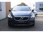 Volvo V40 Cross Country T3Automaat Polar+ Luxury | Panoramadak | Premium audio installatie | Verwarmbare voorstoelen | Standkachel | Keyless |