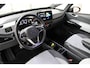Volkswagen ID.3 Pro Edition 58 kWh Navigatie | Warmtepomp | 18" 'East Derry' | Keyless |