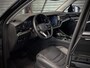 Volkswagen Touareg 3.0 TSI eHybrid 4Motion Elegance | Panoramadak | Massage | Trekhaak | 21 inch |