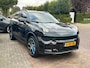 Lynk & Co 01 261PK Plug-in Hybrid Automaat Black Edition + 20''/ Navi/ Clima/ Ad.Cruise/ Panorama/ Camera/ Full-LED/ Infinity/ NL auto
