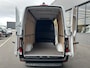 Mercedes-Benz eSprinter 320 L2 H2 Select 81kWh / Snel laden 115Kw / LED / Distronic / Carplay / Navigatie / Camera / LMV / 270 Graden achterdeuren