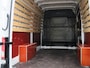 Volkswagen Crafter 2.0 TDI L3H3 Highline 140PK | Automaat | Trekhaak | Navigatie | Cruise Control | Multifunctioneel Stuurwiel | Apple/Android Carplay | DAB+ | Parkeersensoren Voor + Achter | Achteruitrijcamera |
