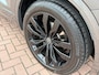 Volkswagen Touareg R 3.0 TSi eHybrid 462pk | Luchtvering | Pano | Trekhaak