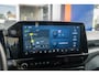 Ford Transit Custom 320 2.5 PHEV L2H1 Limited Black Platinum Dubbel Cabine | DEMO-DEAL | 360 camera | Leder | Cruise adaptief | Dubbele zijschuifdeur | Stoel/stuur/voorruit verwarming | Apple Carplay/Android Auto | 17 inch lichtmetalen velgen (Carbonised Grey) | 8-weg verstelbare bestuurdersstoel incl. lendensteun en verstelbare armsteunen | Achteruitrijcamera