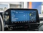 Ford Transit Custom 320 2.5 PHEV L2H1 Limited Black Platinum Dubbel Cabine | DEMO-DEAL | 360 camera | Leder | Cruise adaptief | Dubbele zijschuifdeur | Stoel/stuur/voorruit verwarming | Apple Carplay/Android Auto | 17 inch lichtmetalen velgen (Carbonised Grey) | 8-weg verstelbare bestuurdersstoel incl. lendensteun en verstelbare armsteunen | Achteruitrijcamera