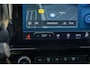 Ford Transit Custom 320 2.5 PHEV L2H1 Limited Black Platinum Dubbel Cabine | DEMO-DEAL | 360 camera | Leder | Cruise adaptief | Dubbele zijschuifdeur | Stoel/stuur/voorruit verwarming | Apple Carplay/Android Auto | 17 inch lichtmetalen velgen (Carbonised Grey) | 8-weg verstelbare bestuurdersstoel incl. lendensteun en verstelbare armsteunen | Achteruitrijcamera