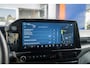 Ford Transit Custom 320 2.5 PHEV L2H1 Limited Black Platinum Dubbel Cabine | DEMO-DEAL | 360 camera | Leder | Cruise adaptief | Dubbele zijschuifdeur | Stoel/stuur/voorruit verwarming | Apple Carplay/Android Auto | 17 inch lichtmetalen velgen (Carbonised Grey) | 8-weg verstelbare bestuurdersstoel incl. lendensteun en verstelbare armsteunen | Achteruitrijcamera