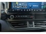 Ford Transit Custom 320 2.5 PHEV L2H1 Limited Black Platinum Dubbel Cabine | DEMO-DEAL | 360 camera | Leder | Cruise adaptief | Dubbele zijschuifdeur | Stoel/stuur/voorruit verwarming | Apple Carplay/Android Auto | 17 inch lichtmetalen velgen (Carbonised Grey) | 8-weg verstelbare bestuurdersstoel incl. lendensteun en verstelbare armsteunen | Achteruitrijcamera