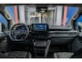 Ford Transit Custom 320 2.5 PHEV L2H1 Limited Black Platinum Dubbel Cabine | DEMO-DEAL | 360 camera | Leder | Cruise adaptief | Dubbele zijschuifdeur | Stoel/stuur/voorruit verwarming | Apple Carplay/Android Auto | 17 inch lichtmetalen velgen (Carbonised Grey) | 8-weg verstelbare bestuurdersstoel incl. lendensteun en verstelbare armsteunen | Achteruitrijcamera