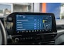 Ford Transit Custom 320 2.5 PHEV L2H1 Limited Black Platinum Dubbel Cabine | DEMO-DEAL | 360 camera | Leder | Cruise adaptief | Dubbele zijschuifdeur | Stoel/stuur/voorruit verwarming | Apple Carplay/Android Auto | 17 inch lichtmetalen velgen (Carbonised Grey) | 8-weg verstelbare bestuurdersstoel incl. lendensteun en verstelbare armsteunen | Achteruitrijcamera