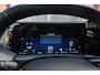 Ford Transit Custom 320 2.5 PHEV L2H1 Limited Black Platinum Dubbel Cabine | DEMO-DEAL | 360 camera | Leder | Cruise adaptief | Dubbele zijschuifdeur | Stoel/stuur/voorruit verwarming | Apple Carplay/Android Auto | 17 inch lichtmetalen velgen (Carbonised Grey) | 8-weg verstelbare bestuurdersstoel incl. lendensteun en verstelbare armsteunen | Achteruitrijcamera
