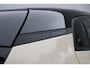 Volvo EX30 Cross Country P5 Long Range Plus Europa 69 kWh Elektrisch Verstelbare Voorstoelen | Harman/Kardon Premium Audio | Elektrische Achterklep | Keyless Entry | BLIS | 19-inch Velgen Cross Country | Getint Glas | Stuurverwarming | Stoelverwarming | Parkeersensoren Voor & Achter | Achteruitrijcamera | Adaptive Cruise Control | Pilot Assist | Apple Carplay | Android Auto | Interieurverlichting | Black Interieur |