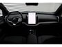 Volvo EX30 Cross Country P5 Long Range Plus Europa 69 kWh Elektrisch Verstelbare Voorstoelen | Harman/Kardon Premium Audio | Elektrische Achterklep | Keyless Entry | BLIS | 19-inch Velgen Cross Country | Getint Glas | Stuurverwarming | Stoelverwarming | Parkeersensoren Voor & Achter | Achteruitrijcamera | Adaptive Cruise Control | Pilot Assist | Apple Carplay | Android Auto | Interieurverlichting | Black Interieur |