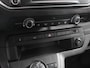 Opel Vivaro 2.0 CDTI Automaat 145 pk L3H1 Dubbele Cabine 6 Persoons Edition Trekhaak Navigatie Apple Carplay Android Auto Airco Bluetooth Betimmering Cruise Control