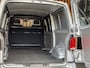 Volkswagen Transporter 2.0 TDI 150PK DSG L2H1 Marge incl. BTW en BPM | CARPLAY | CAMERA | VOORRUIT VERWARMING | CRUISE | MF STUURWIEL |