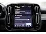 Volvo EC40 Single Motor Extended Range Ultra Europa 82 kWh | Visual Park Assist met 360° Camera | Harman/Kardon | Vast Panoramadak | Elektrisch Verstelbare Voorstoelen Met Geheugen | Connect Microtech/Nubuck Bekleding | BLIS | Adaptive Cruise Control | Stoelverwarming Voor- en Achter | Stuurverwarming | Pilot Assist | Elektrische Achterklep Met Sensorsturing | Keyless |