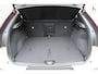 Volvo EC40 Single Motor Extended Range Ultra Europa 82 kWh | Visual Park Assist met 360° Camera | Harman/Kardon | Vast Panoramadak | Elektrisch Verstelbare Voorstoelen Met Geheugen | Connect Microtech/Nubuck Bekleding | BLIS | Adaptive Cruise Control | Stoelverwarming Voor- en Achter | Stuurverwarming | Pilot Assist | Elektrische Achterklep Met Sensorsturing | Keyless |