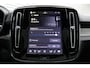 Volvo EC40 Single Motor Extended Range Ultra Europa 82 kWh | Visual Park Assist met 360° Camera | Harman/Kardon | Vast Panoramadak | Elektrisch Verstelbare Voorstoelen Met Geheugen | Connect Microtech/Nubuck Bekleding | BLIS | Adaptive Cruise Control | Stoelverwarming Voor- en Achter | Stuurverwarming | Pilot Assist | Elektrische Achterklep Met Sensorsturing | Keyless |
