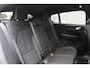 Volvo EC40 Single Motor Extended Range Ultra Europa 82 kWh | Visual Park Assist met 360° Camera | Harman/Kardon | Vast Panoramadak | Elektrisch Verstelbare Voorstoelen Met Geheugen | Connect Microtech/Nubuck Bekleding | BLIS | Adaptive Cruise Control | Stoelverwarming Voor- en Achter | Stuurverwarming | Pilot Assist | Elektrische Achterklep Met Sensorsturing | Keyless |