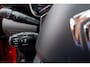 Citroën C3 Aircross 1.2 PureTech S&S Shine Afgeleverd met 4 nieuwe banden.